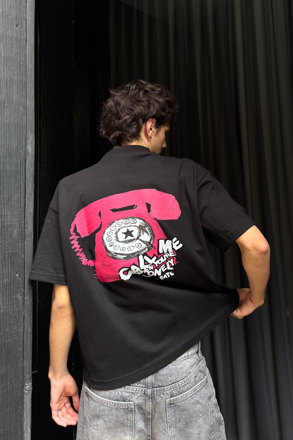 Lonely Tee Black