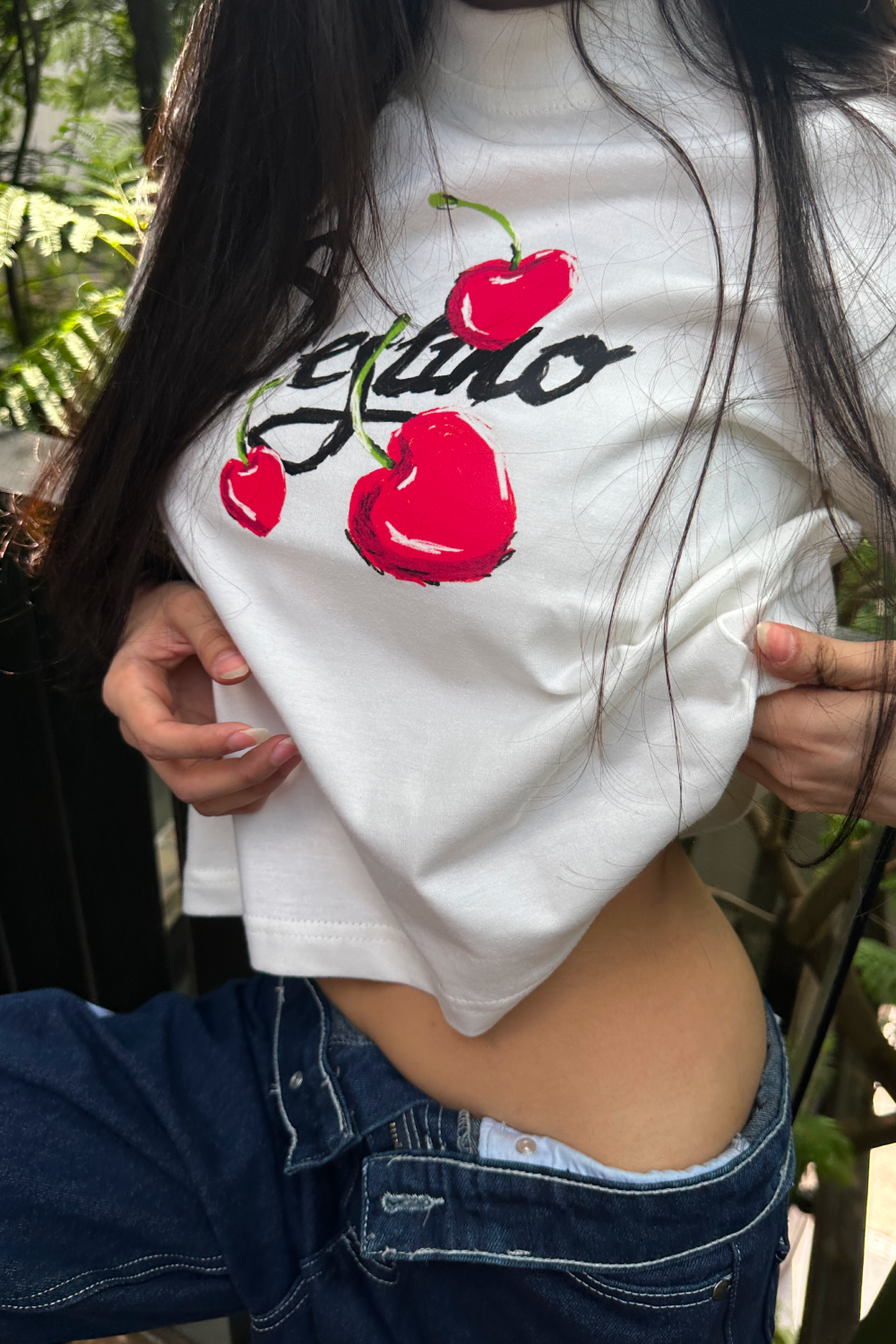 Crayon Cherry Crop Tee Ivory