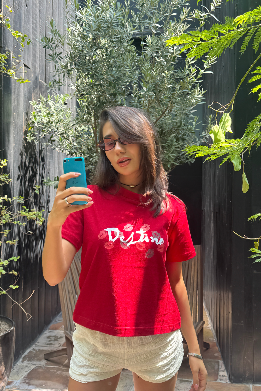 Kisses Crop Tee Red